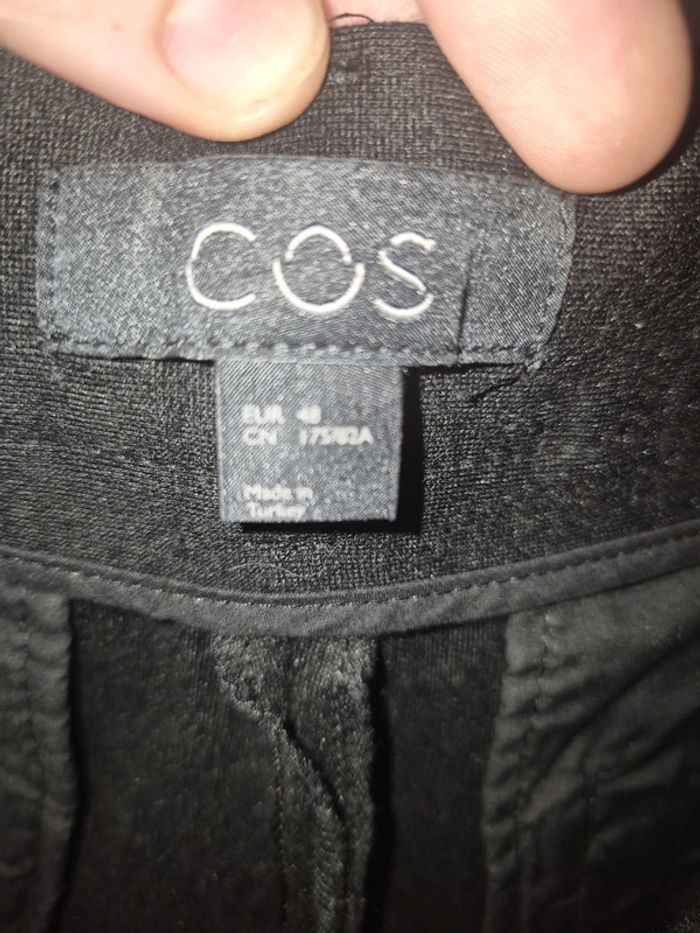 Magnifique pantalon habillé avec fermetures sur le bas COS taille 42 - photo numéro 7