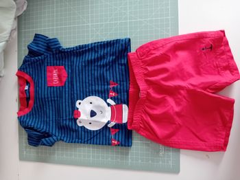 Ensemble t-shirt et short