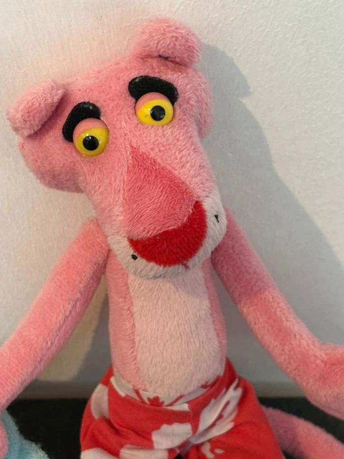 Peluche jemini panthère rose nageur en short avec serviette de plage/piscine - photo numéro 2