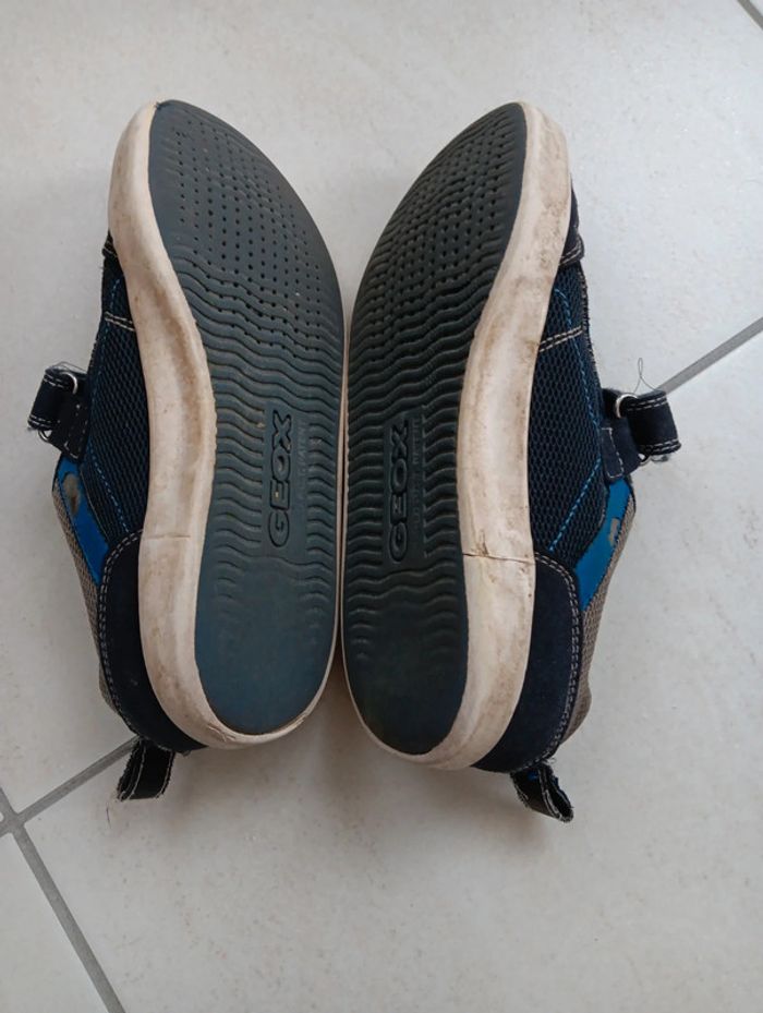 Chaussures Geox pointure 33 - photo numéro 3