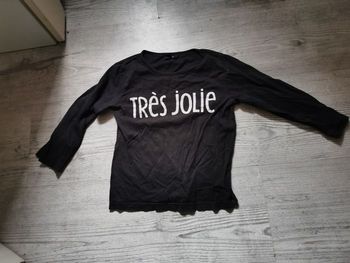 T shirt manche longue  très jolie 3 ans