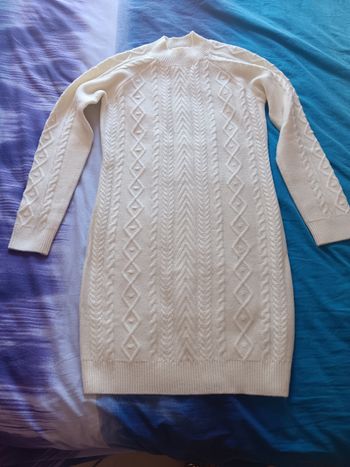 Robe en laine écrue