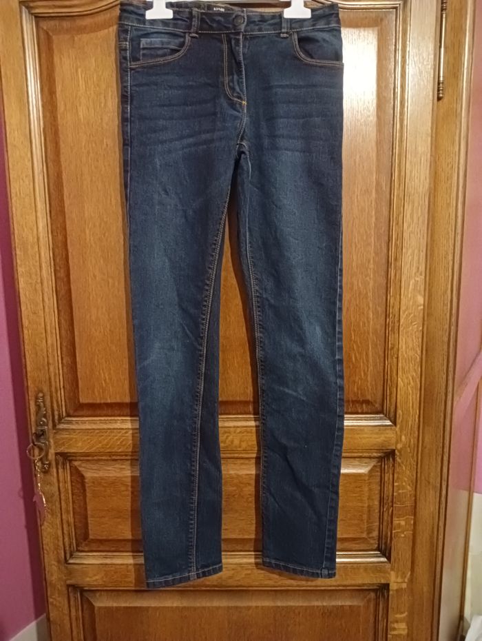 Jean slim fit Kiabi taille 12 ans bleu foncé 👖
