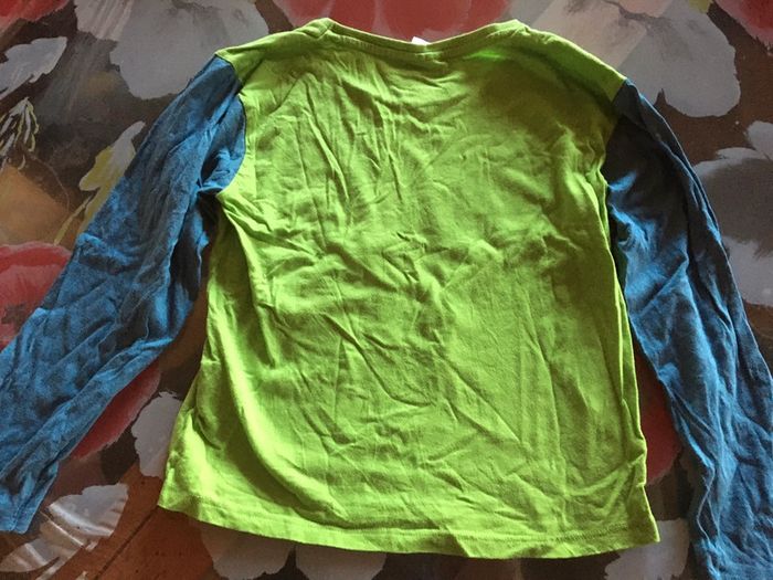 Tee-shirt manche longue Minions 8 ans - photo numéro 2