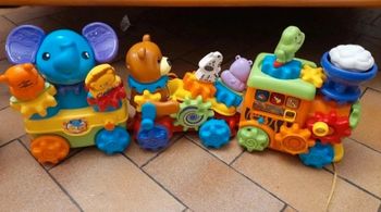 Tutute train et girafe