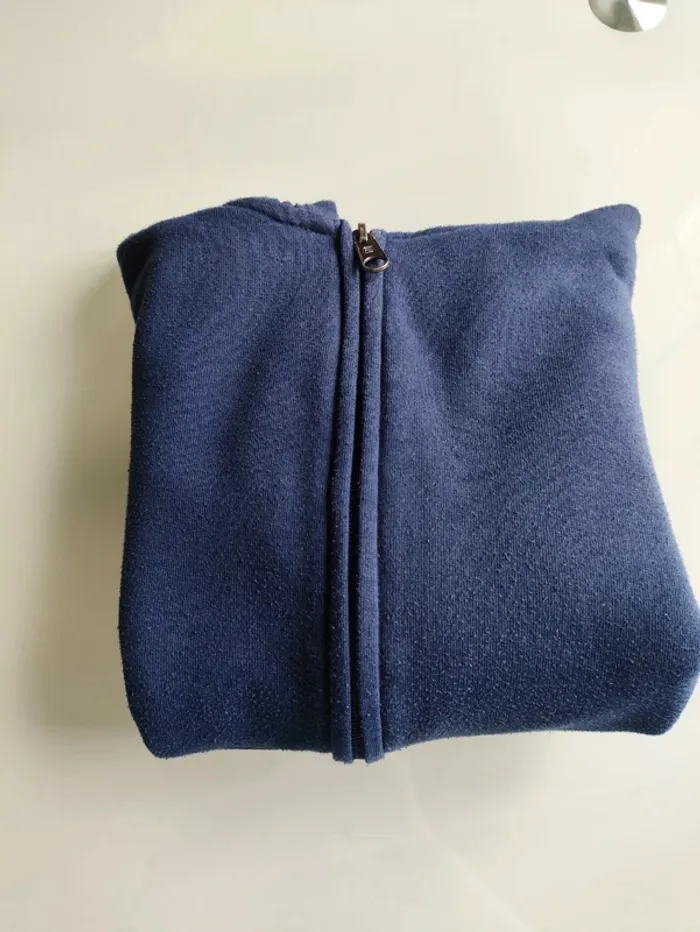 🧥 Gilet zippé bleu marine garçon – Taille 10 ans – Bon état - photo numéro 17