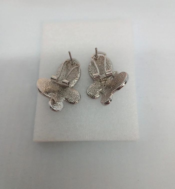 Jolies boucles d'oreilles papillons - photo numéro 2