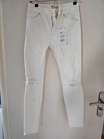 Pantalon bershka blanc neuf
