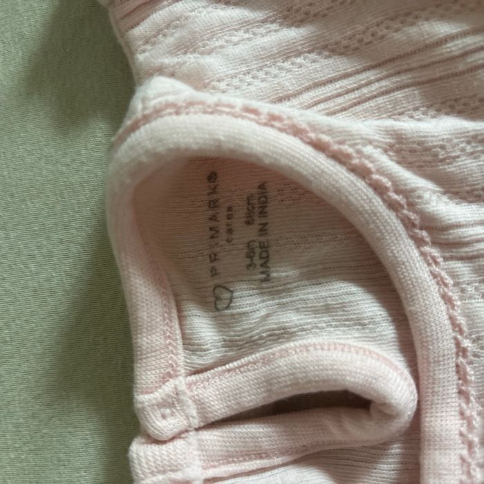 Robe primark 3-6 mois - photo numéro 2