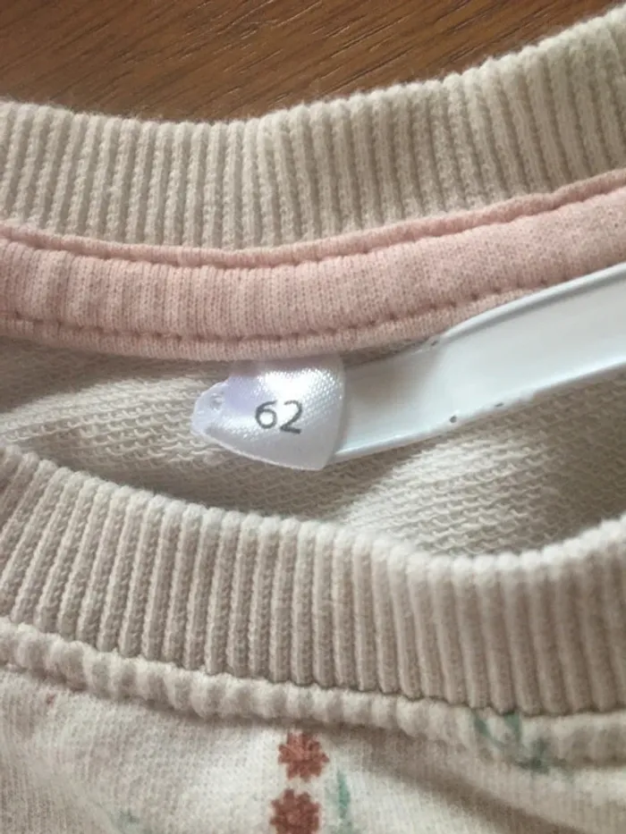 Sweat écru fleuri Zeeman 3M - photo numéro 3