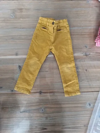 Pantalon jaune moutarde velours