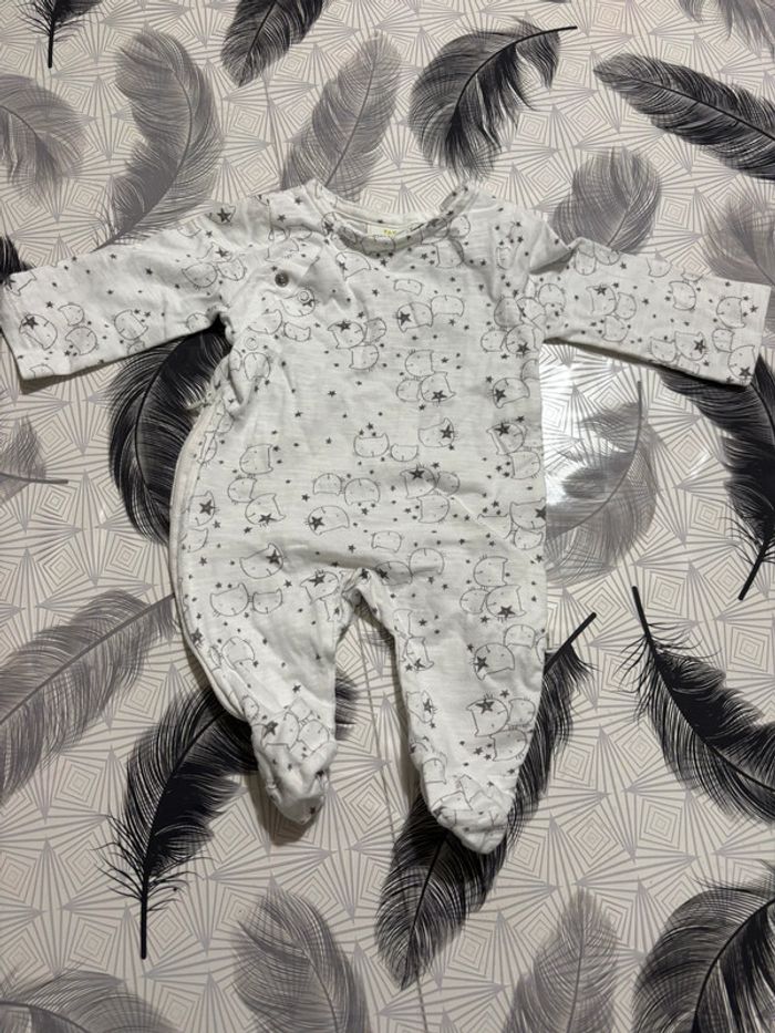 Pyjama léger tape à l’œil