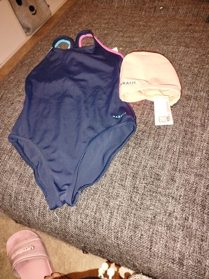 Maillot de bain fille+ Bonnet
