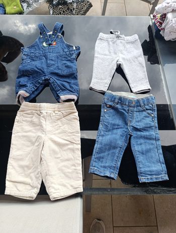 Lots de pantalons et salopette 3 mois