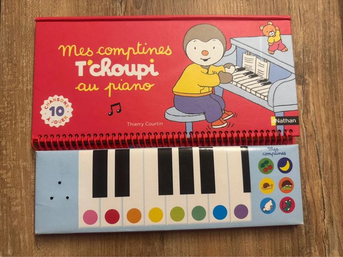 Mes contines T’choupi au piano