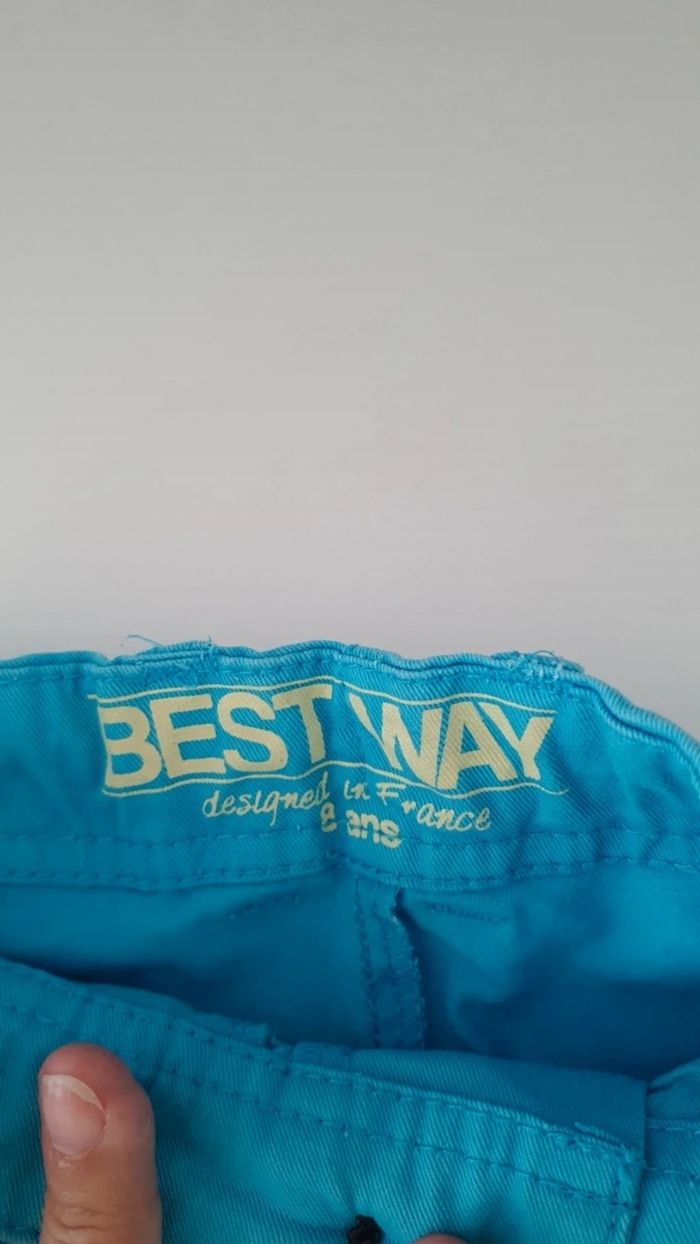 Short turquoise en 8 ans - photo numéro 4