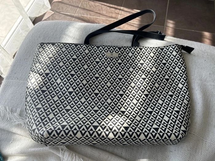 Sac neuf - photo numéro 2