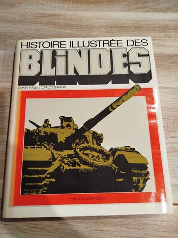 Histoire illustrée des blindés