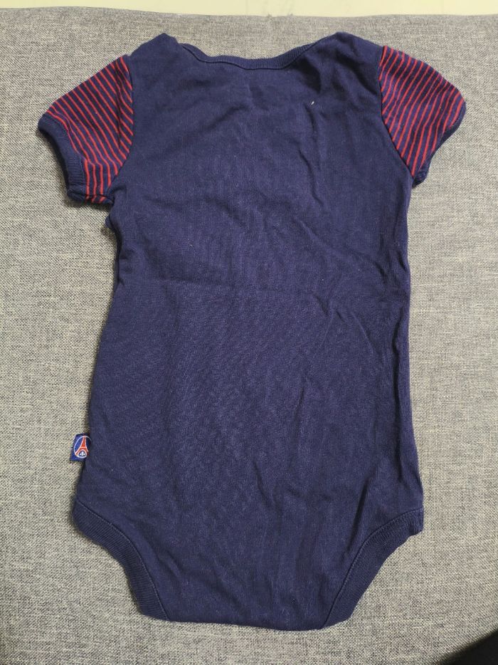 Body PSG bleu marine Taille 3 mois - photo numéro 4