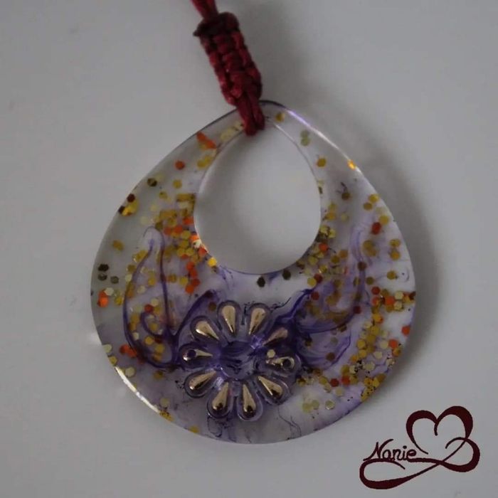 Pendentif en résine fleur !! - photo numéro 2