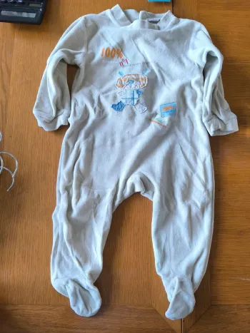 308570 pyjama vert garçon 12 mois sans marque "100% doudou"