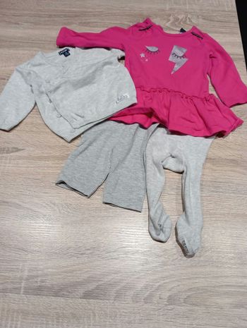 Ensemble 3 mois fille à 5€