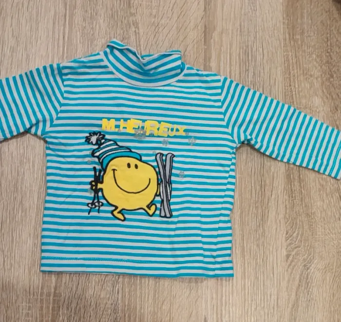 T-shirt