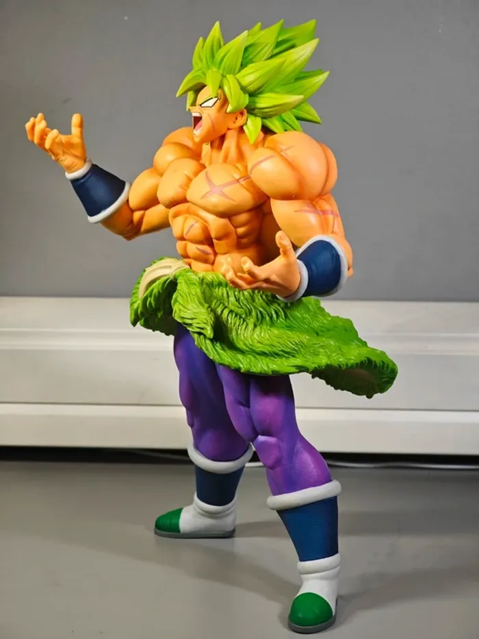 Figurine Dragon Ball Super : Broly SSJ 33cm Bandai King Clustar Ichibankuji avec boite - photo numéro 4