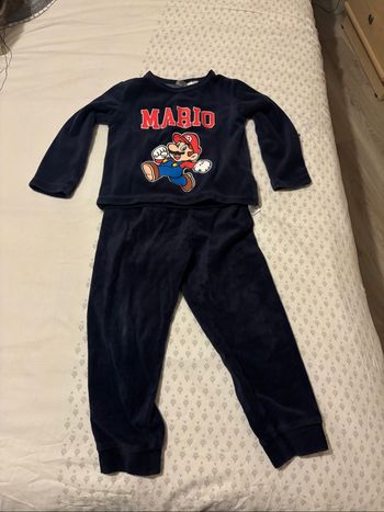 Pyjama Mario