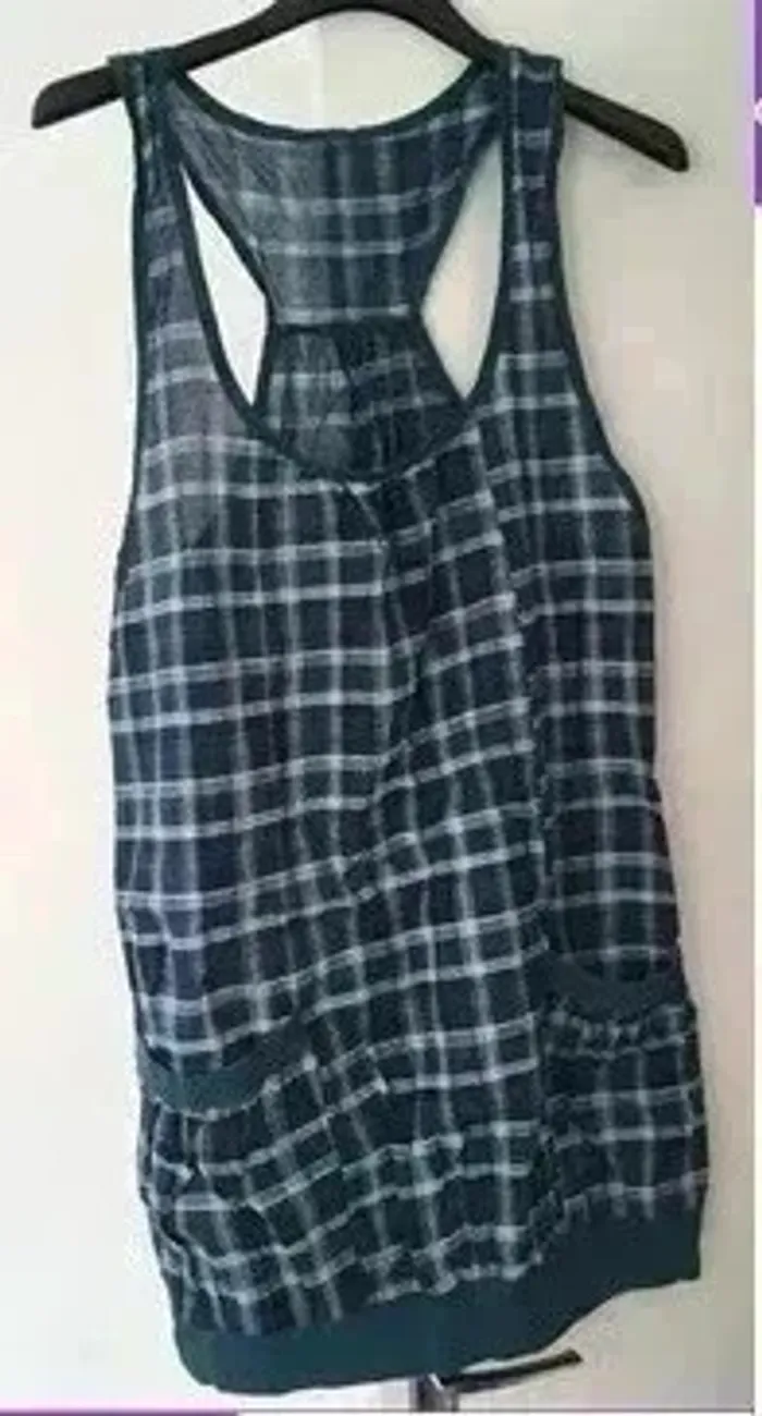 💚 Haut Femme avec Poches – Taille M – Très Bon État - photo numéro 2