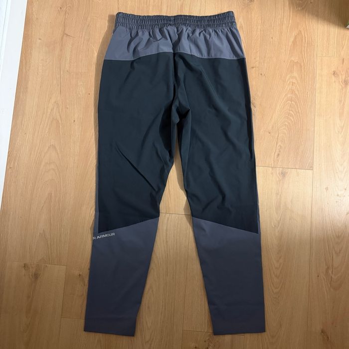 Pantalon de jogging Under Armour taille L neuf avec étiquette. - photo numéro 5