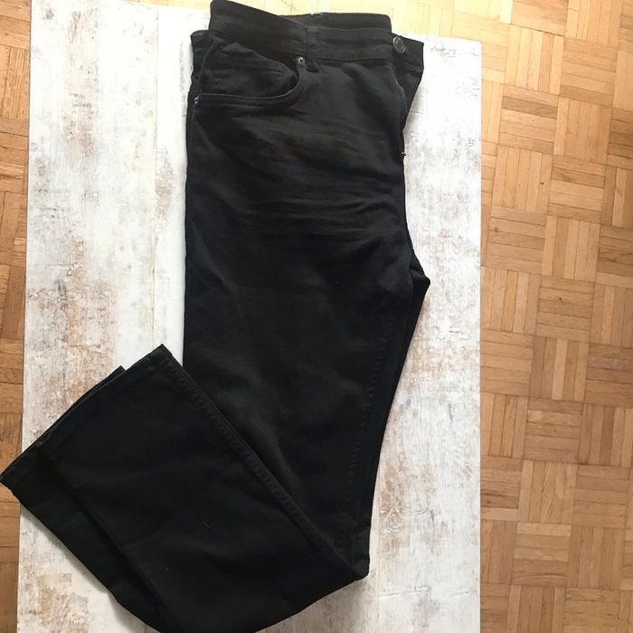 Jean bleu noir taille w38/l32( 48) primark
