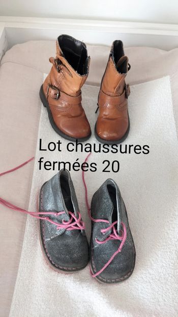 Lot 2 paires chaussures fermées 20