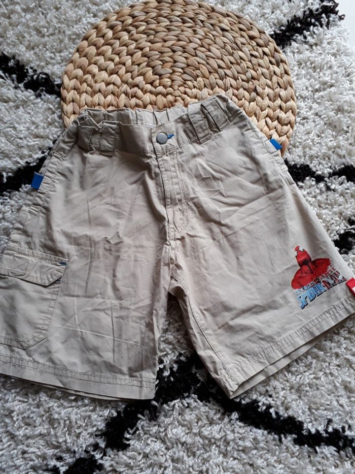 Short Marvel🌿 - photo numéro 2
