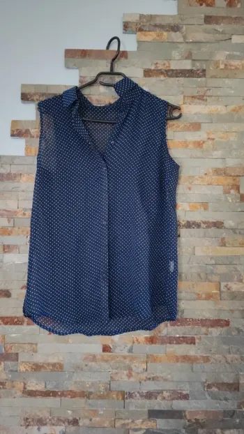 Blouse sans manche