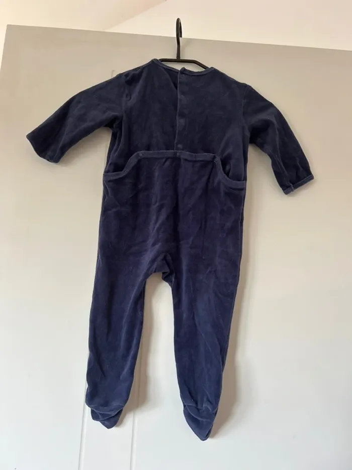 Pyjama 18 mois 👶 - photo numéro 2