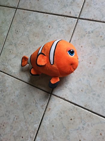 peluche nemo