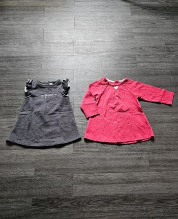 Lot de 2 robes taille 12 mois