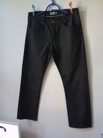 Jean de marque Celio taille 42 couleur noire