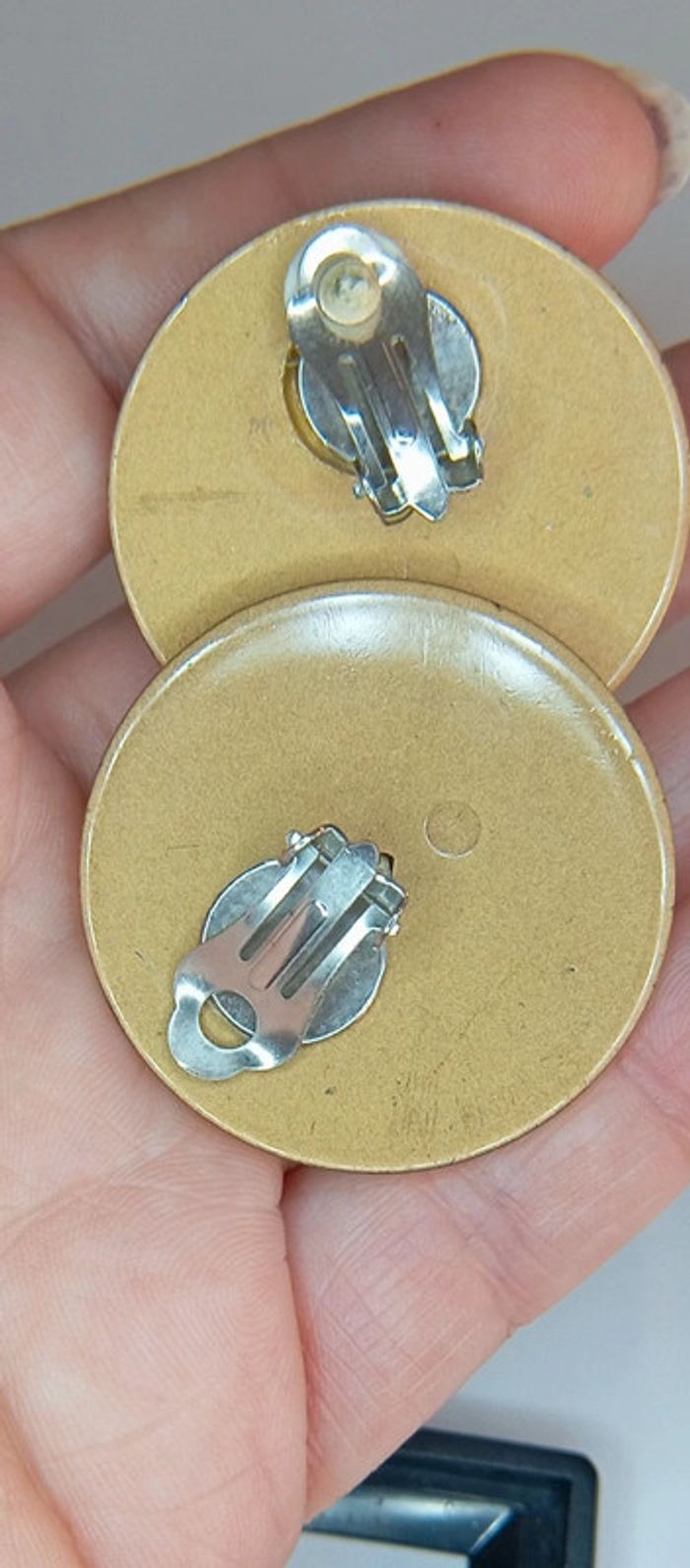 Clips d'oreilles jaune orange - photo numéro 4