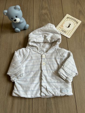 Gilet à bouton