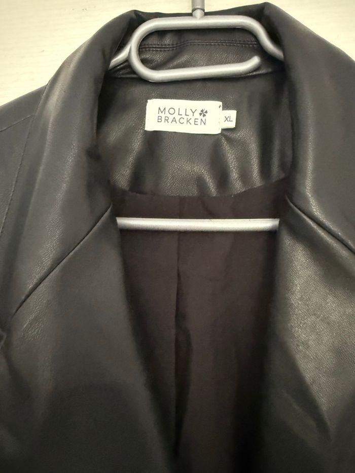 Veste noir en similicuir taille Xl marque Molly bracken - photo numéro 2