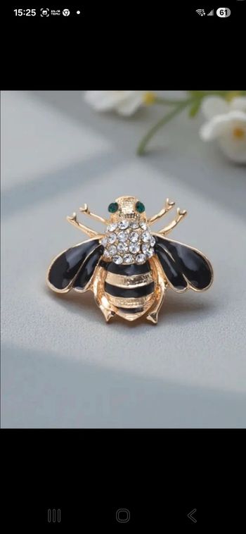 Broche abeille
