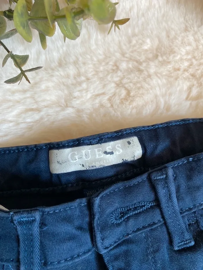 💙Sublime short fille GUESS - 3 ans - TBE - Chic et confortable💙 - photo numéro 3