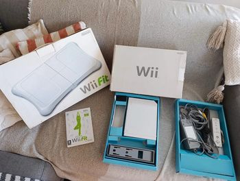 Wii en boite et wii Fit