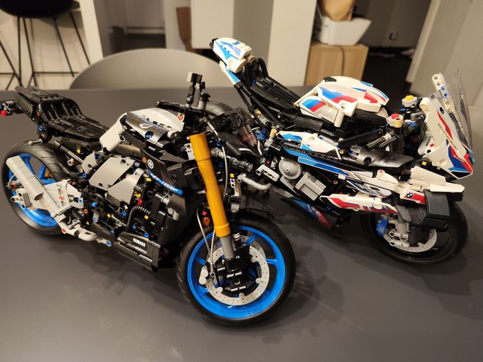 Lot de Lego Technic ref 42130 et 42159 - photo numéro 9