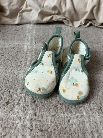 Chaussons bébé mixte