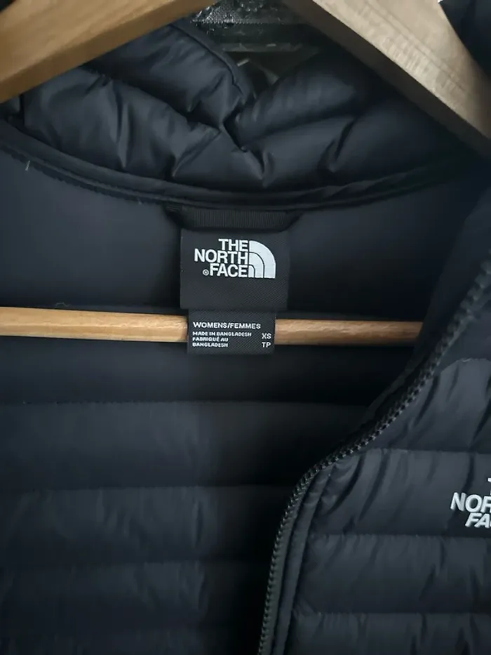 Veste ( Doudoune ) the North Face femme - photo numéro 2