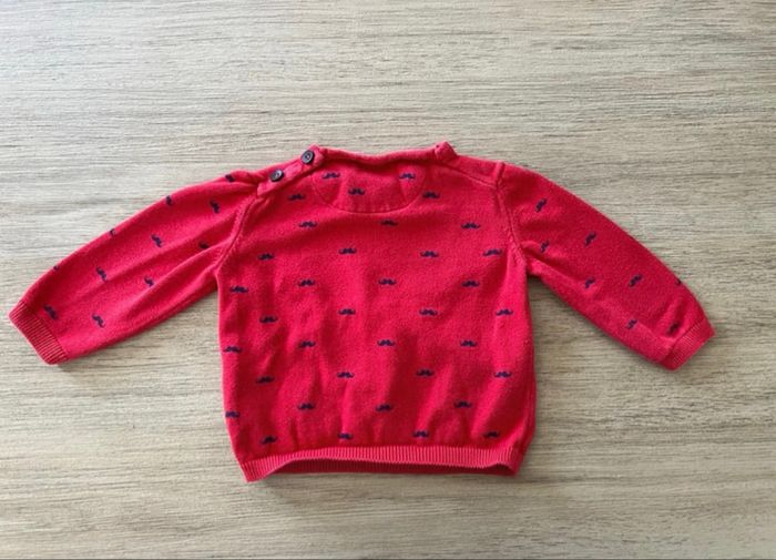 Pull rouge Zara 12 mois - photo numéro 2