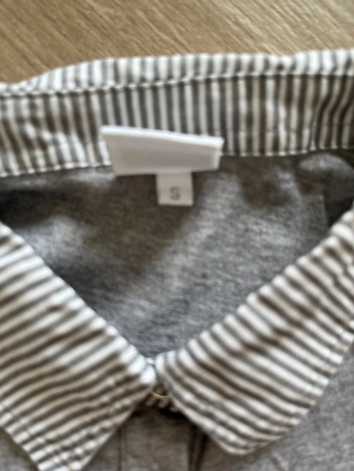Polo gris - photo numéro 4